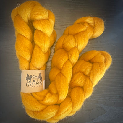 Wool Roving (4oz)